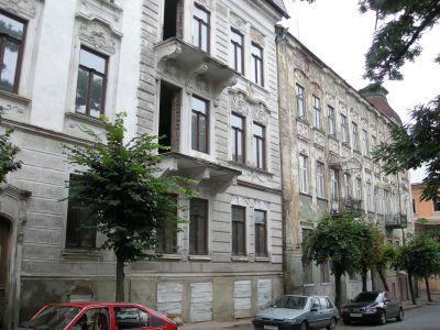 Gatuparti i Tjernivtsi. Gatuparti i Tjernivtsi.